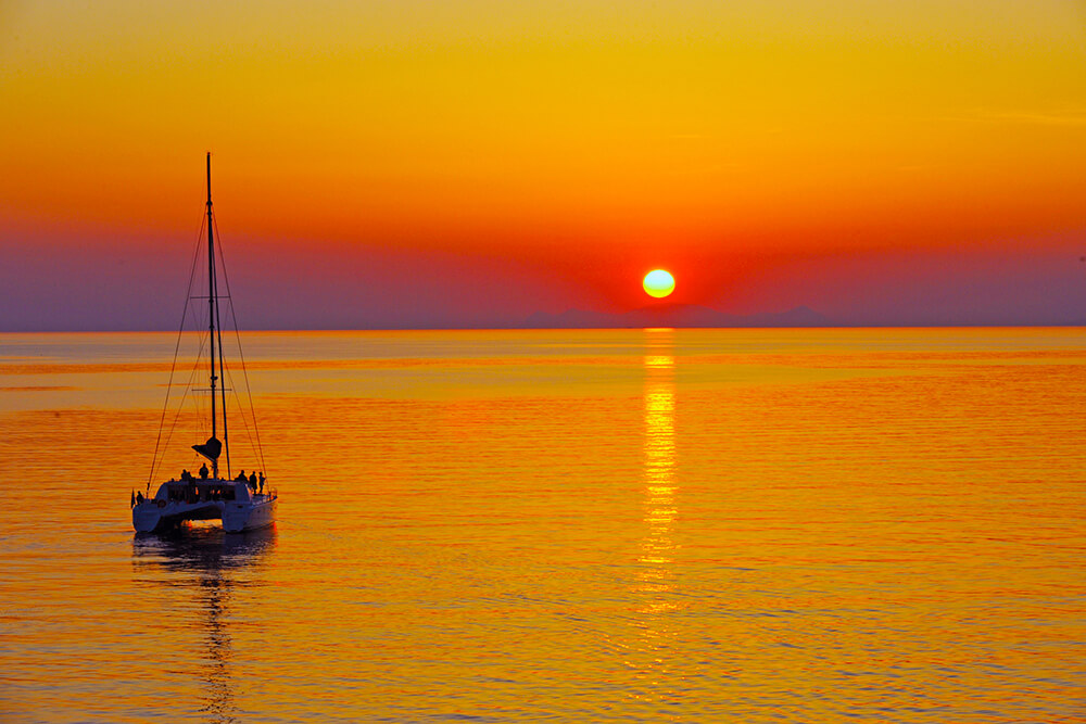 Santorini Gems <br>(sunset tour)